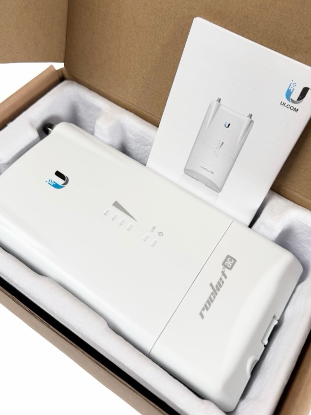 Ubiquiti R5AC-LITE-US Rocket ac airMAX ac 802.11n 500 Mbps Wireless Bridge New